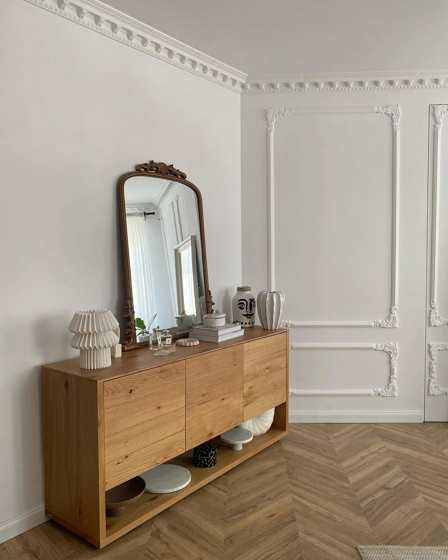 The Cecilia Corner Moulding - Image 6